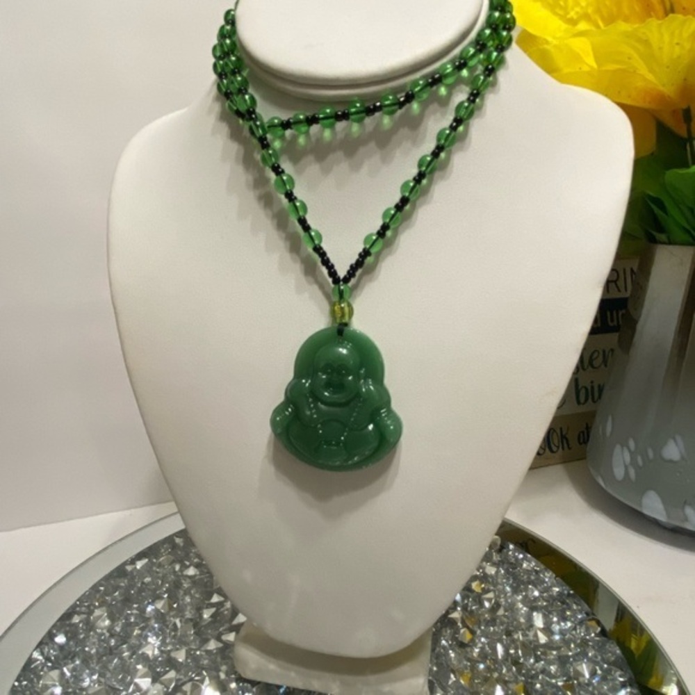 NECKLACE Budha